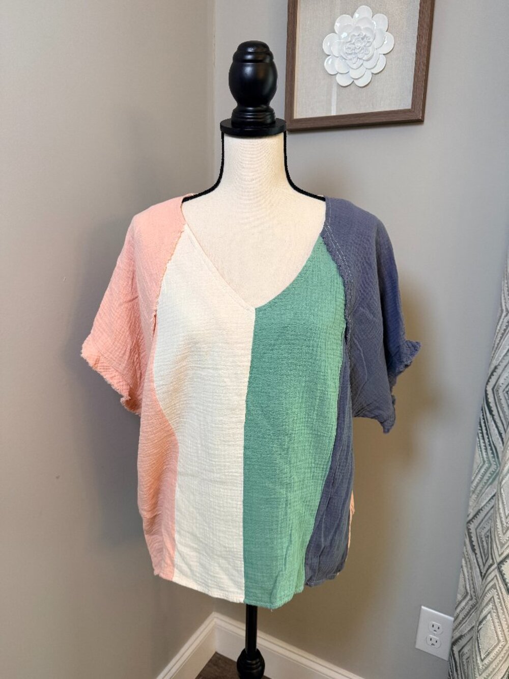 This Color Block Gauze Top